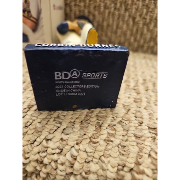 2022 MILWAUKEE BREWERS CORBIN BURNES BOBBLEHEAD SGA W/ BOX - Picture 6 of 10